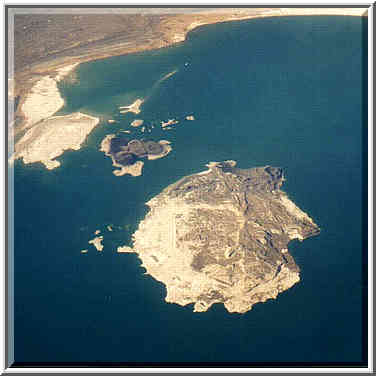 Views of California from a plane: Death Valley, Mono Lake, Yosemite Park, Oakland