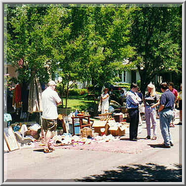 garage sale on Cragmont St. in Highland Park 5/10/97