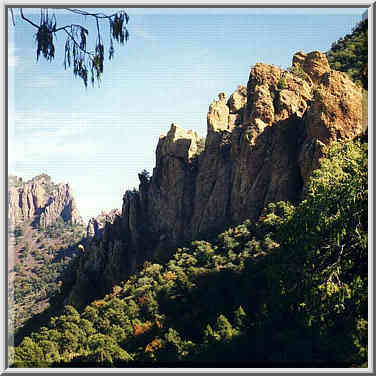 Pinnacles trail