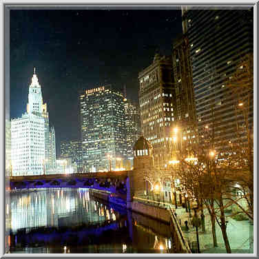 Wabash Street Bridge across Chicago River. ...[9 words]... the bridge. Chicago, November 22, 1999