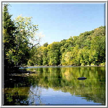 Tippecanoe River (after a drought) north from Lafayette, Indiana. September 18, 1999.