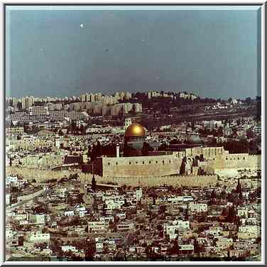 View of Old City in Jerusalem from south, with ...[6 words]... The Middle East, February 26, 2000