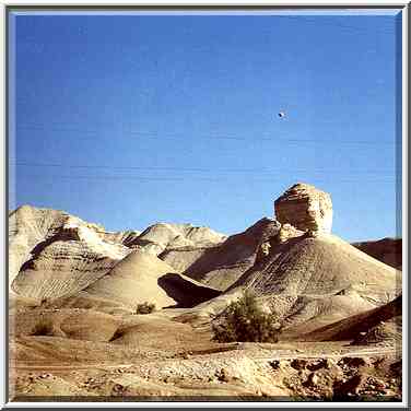 A road along Dead Sea. The Middle East, April 26, 2000