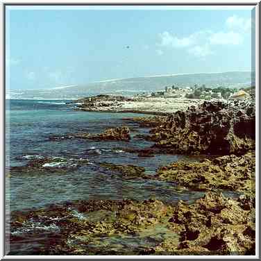 Akhziv beach north from Nahariyya. Rosh Hanikra ...[4 words]... The Middle East, September 7, 2000