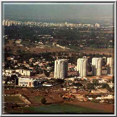 View of houses in western Tel Aviv from a plane, ...[4 words]... The Middle East, September 25, 2000