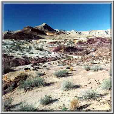 Big Crater (Makhtesh Gadol), multicolored sands ...[3 words]... The Middle East, December 23, 2000