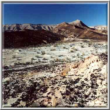 Big Crater (Makhtesh Gadol), multicolored sands ...[3 words]... The Middle East, December 23, 2000