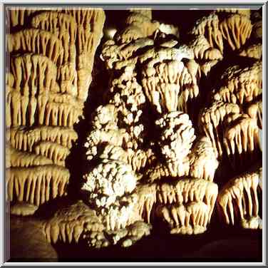 Wall of stalactites in Sorek Cave, west from Jerusalem. The Middle East, December 30, 2000