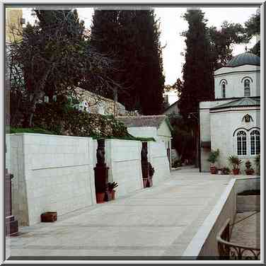 A church yard in Gornensky Convent for women (the ...[12 words]... the Middle East, December 30, 2000