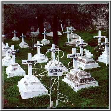 Graves of Russian nuns in Gornensky Convent for ...[14 words]... the Middle East, December 30, 2000