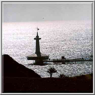 Red Sea, underwater observatory 3 miles ...[3 words]... The Middle East, January 13, 2001