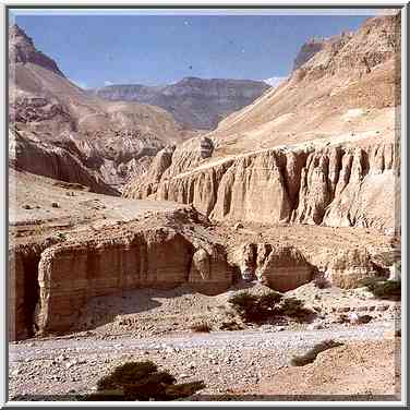 Entrance to Nahal Tseelim River Gorge from Dead ...[11 words]... The Middle East, January 20, 2001