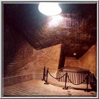 A tomb of Rotschild in a cave in Rotschilds Park ...[3 words]... The Middle East, January 28, 2001