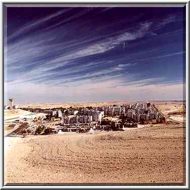 Ramon city, view from Camel Hill lookout on the ...[10 words]... the Middle East, February 1, 2001