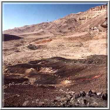 Ramon Crater, landscape below the Visitor Center. ...[2 words]... the Middle East, February 1, 2001