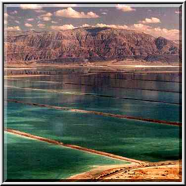 View of Dead Sea salt pans near Ein Bokek from ...[6 words]... The Middle East, February 22, 2001