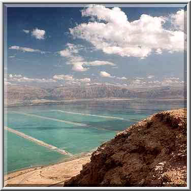 View of Dead Sea near Ein Bokek from the southern ...[4 words]... The Middle East, February 22, 2001