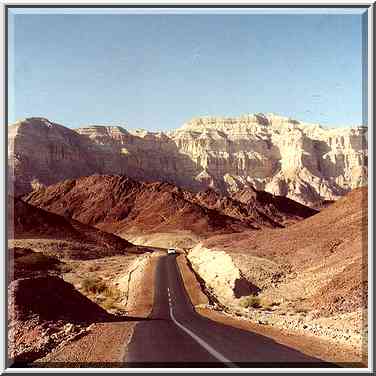 A road to copper mines in northern part of Timna Park. The Middle East, March 15, 2001