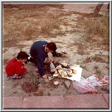 Burning bread near Ben Gurion Blvd. before Jewish ...[4 words]... the Middle East, April 6, 2001