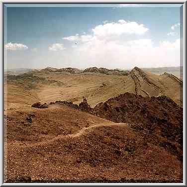 A summit of Ramons Tooth, view to the east, with ...[10 words]... Ramon. The Middle East, May 3, 2001