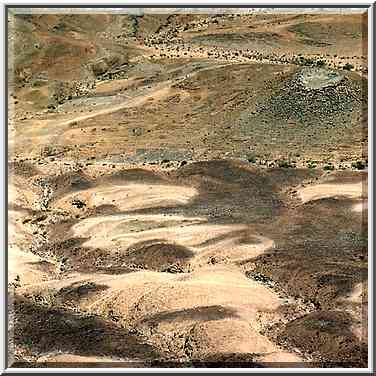 Ramon Crater to the north from Ramons Tooth, 5 ...[4 words]... Ramon. The Middle East, May 3, 2001