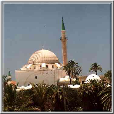 View of Al Jazzar Mosque in Old City of Akko ...[5 words]... The Middle East, June 7, 2001