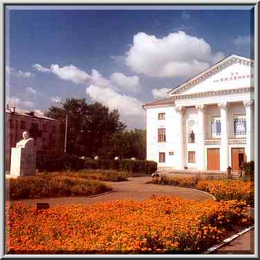 V. I. Lenin House of Culture in Krasnogorsk, near Cheliabinsk, south Ural. Russia, August 12, 2001