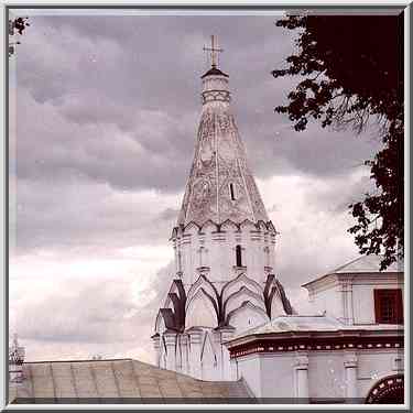 An old Orthodox cathedral in Kolomenskoe neighborhood. Moscow, Russia, August 30, 2001