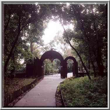 A road in a cemetery in Kolomenskoe museum. Moscow, Russia, August 30, 2001