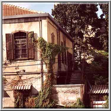 A house at Allenby St., view from Ahad Haam St. Tel Aviv, the Middle East, October 25, 2001